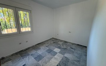 Property slide 36