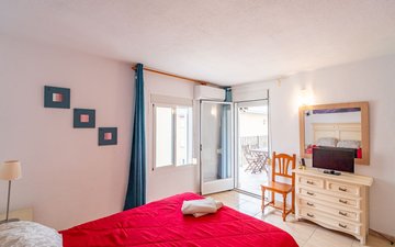 Property slide 9