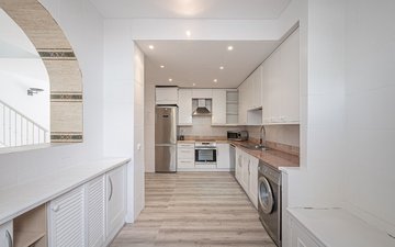 Property slide 4