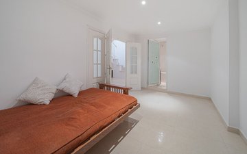 Property slide 8
