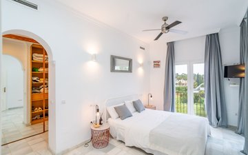 Property slide 15