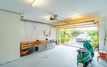 Property slide 30