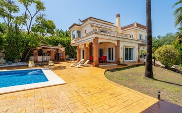 Property slide 44