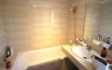 Property slide 16