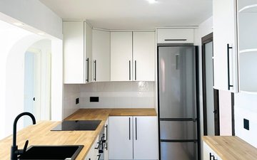 Property slide 16