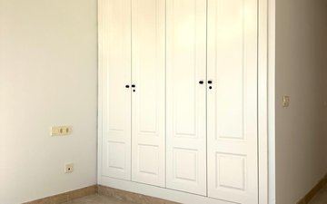 Property slide 21