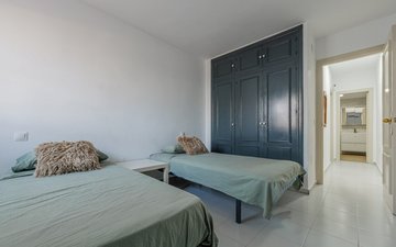 Property slide 15