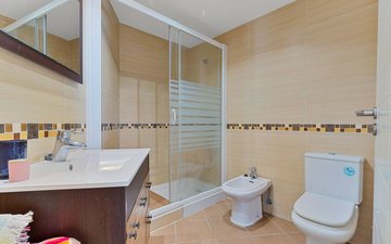 Property slide 16