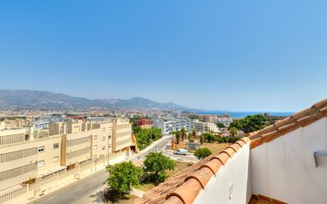Property slide 24