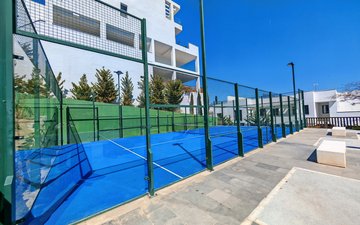 Property slide 25