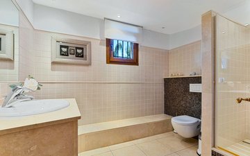 Property slide 35
