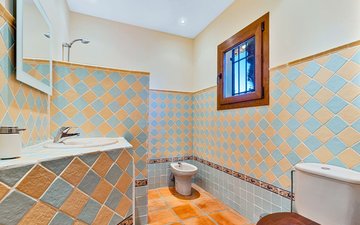 Property slide 41