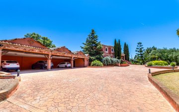 Property slide 62