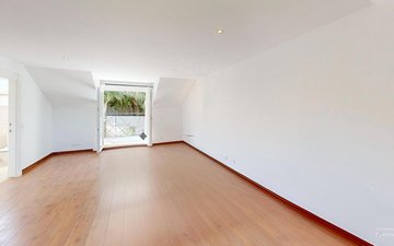 Property slide 28