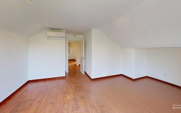 Property slide 30