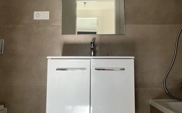 Property slide 38