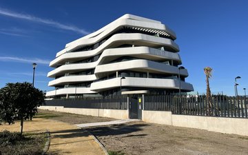 Property slide 71