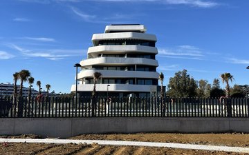 Property slide 73
