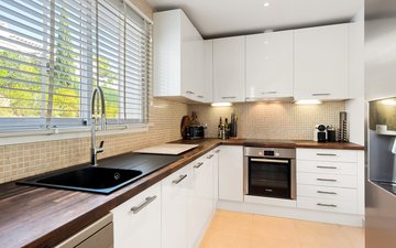 Property slide 15