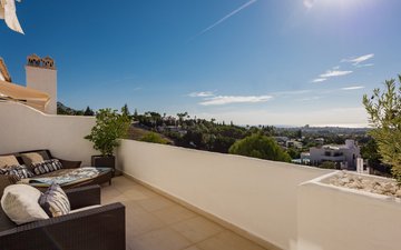 Property slide 25