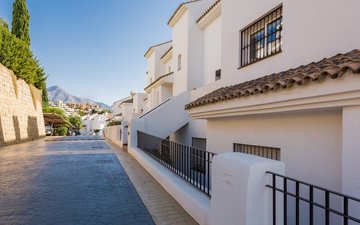 Property slide 27