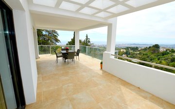 Property slide 24