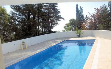 Property slide 35