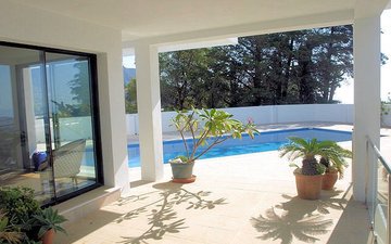Property slide 38
