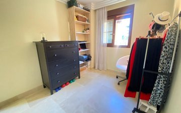 Property slide 18