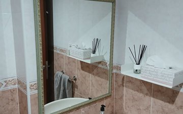 Property slide 20