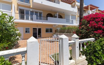 Property slide 25