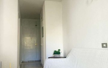 Property slide 6