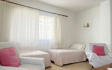 Property slide 9