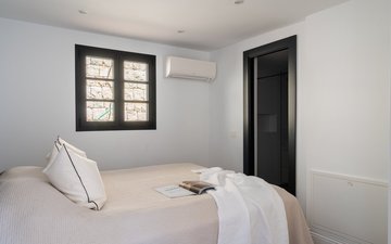 Property slide 10