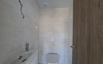 Property slide 20