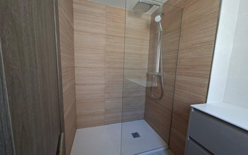 Property slide 22
