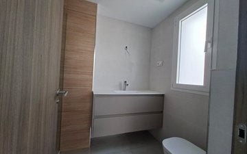 Property slide 31