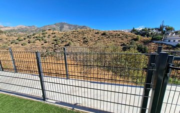 Property slide 60
