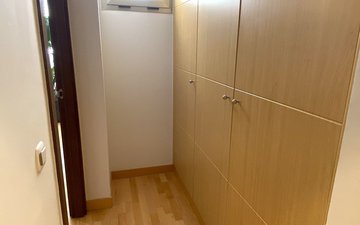 Property slide 28