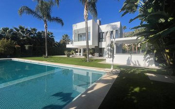 Property slide 20
