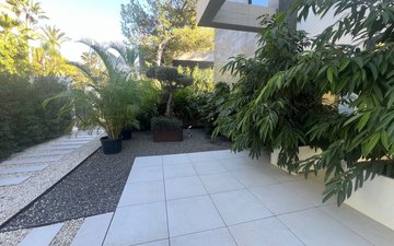Property slide 24
