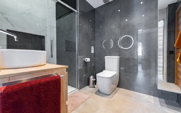 Property slide 18