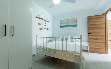 Property slide 24