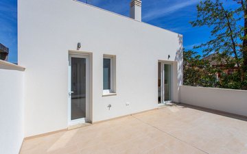 Property slide 21