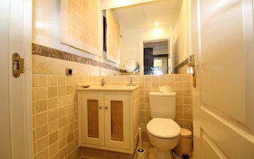 Property slide 10