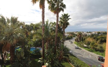 Property slide 38