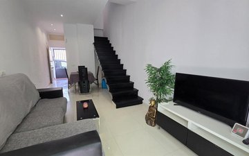 Property slide 18