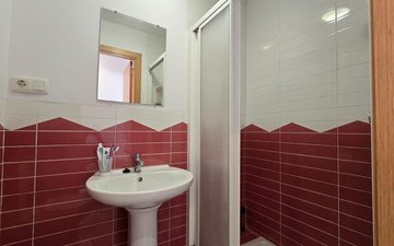 Property slide 31