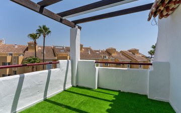Property slide 17