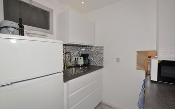 Property slide 11
